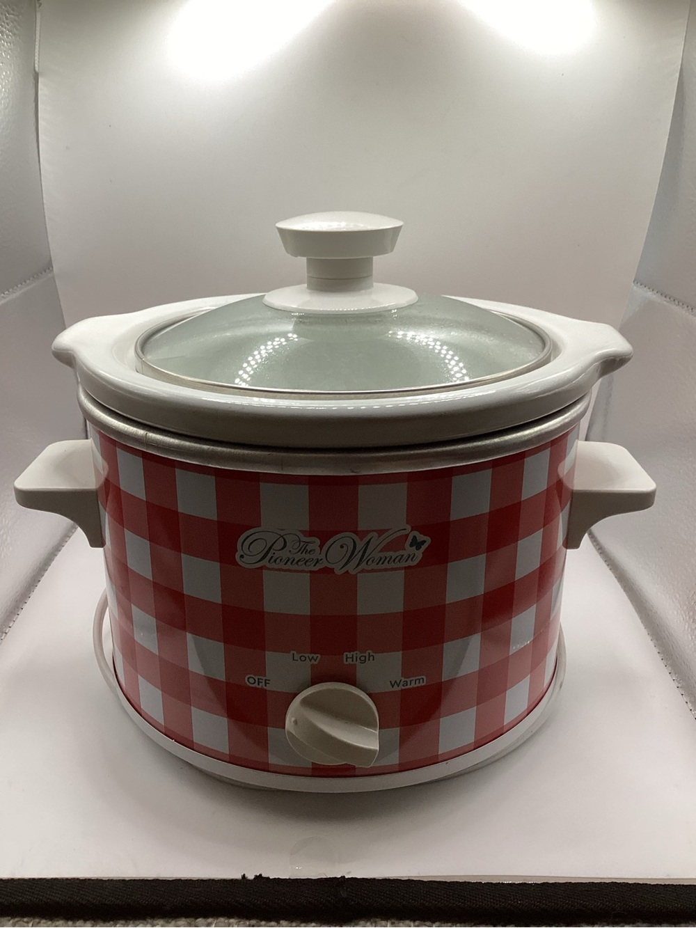 The Pioneer Woman Red Gingham Slow Cooker Crockpot  with Glass Lid 1.5 qt